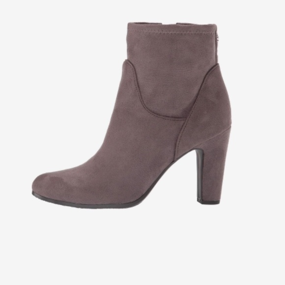 Boots - Picture 2 of 14